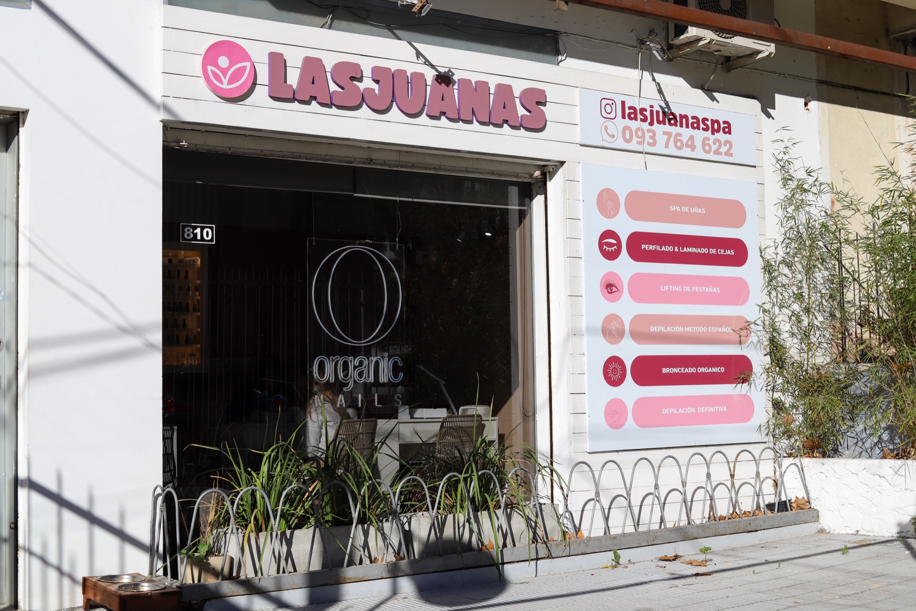 Fachada de Las Juanas Spa, Roque Graseras 810